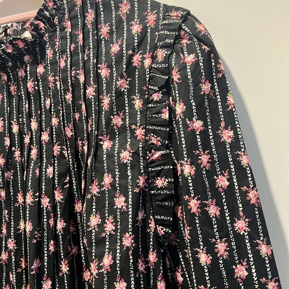 NWOT Wayf size XL. Cotton long sleeve. Great pattern and ruffle sleeve - Picture 3 of 3